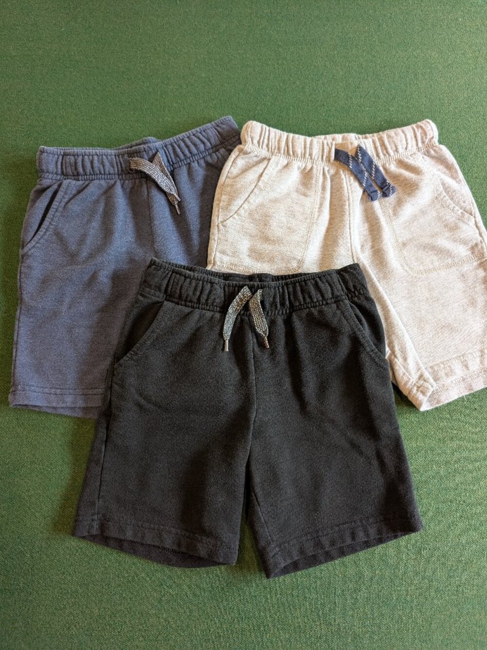 Bundle Boy's Shorts 5T 💙